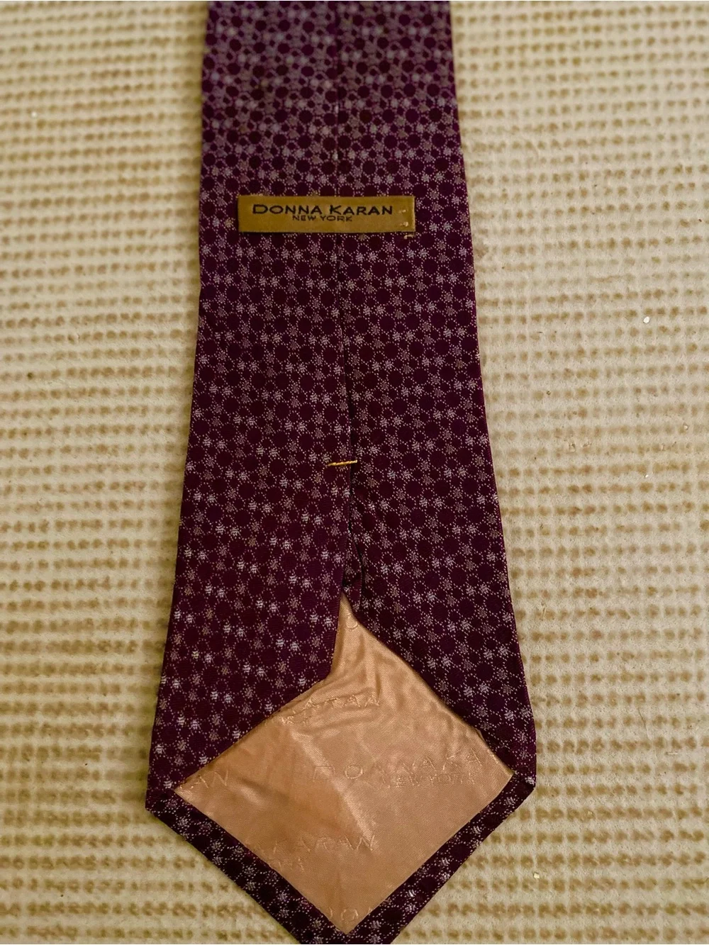 2 Donna Karan New York Men’s 100% Silk Ties. Prints. Black & Burgundy.